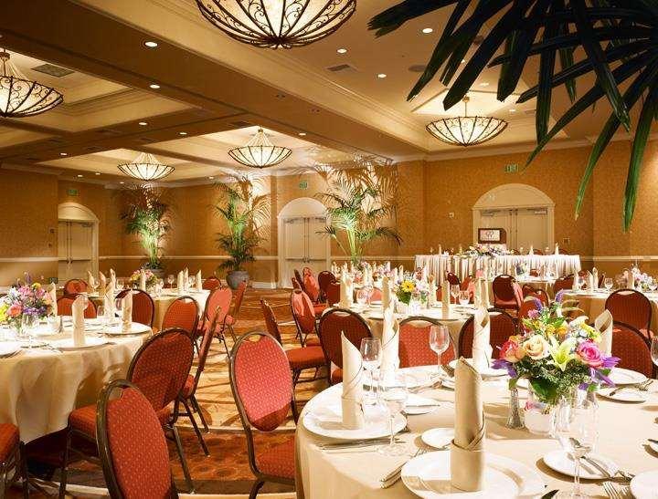 Doubletree Suites By Hilton Anaheim Resort/Convention Center Buitenkant foto