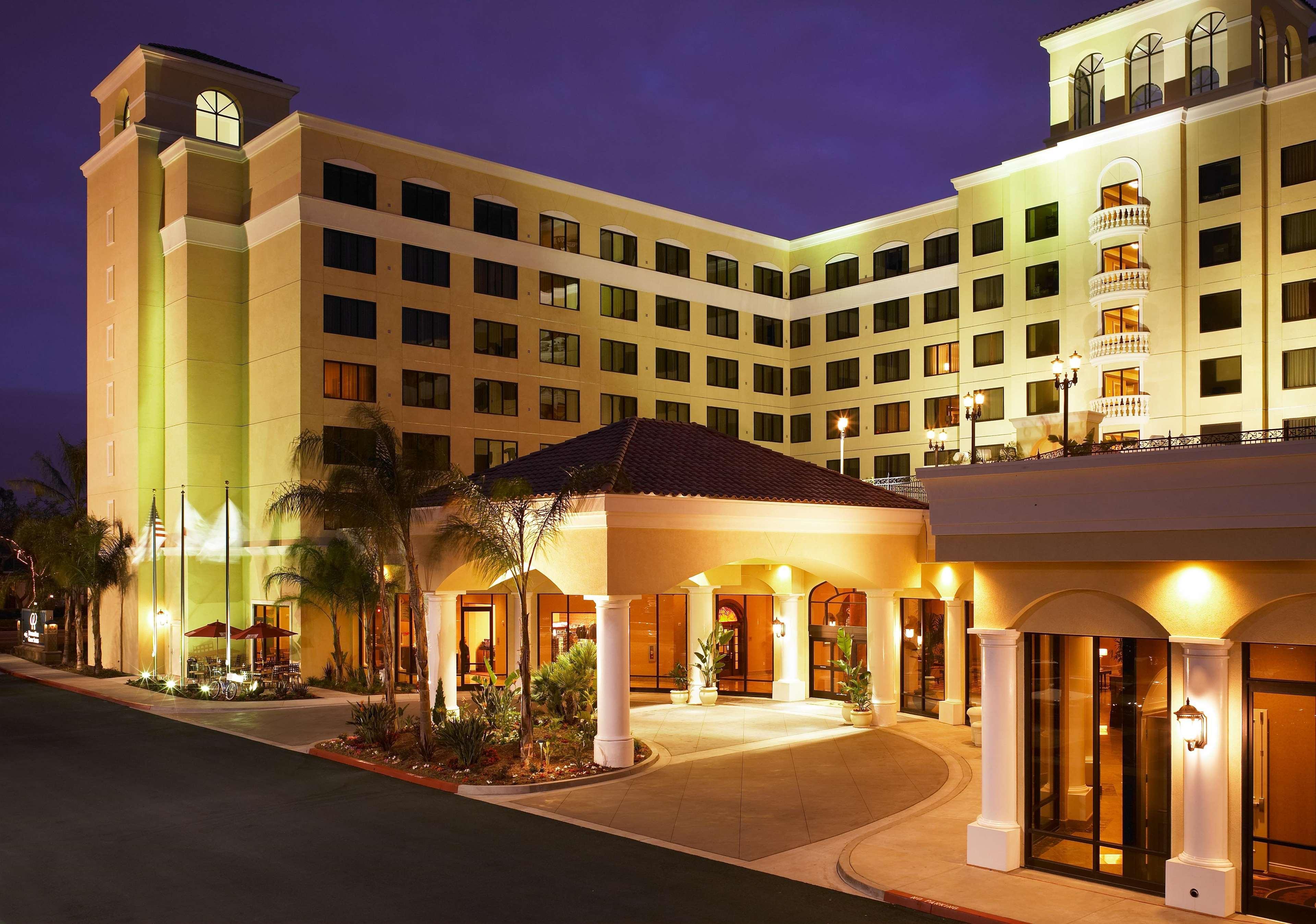 Doubletree Suites By Hilton Anaheim Resort/Convention Center Buitenkant foto