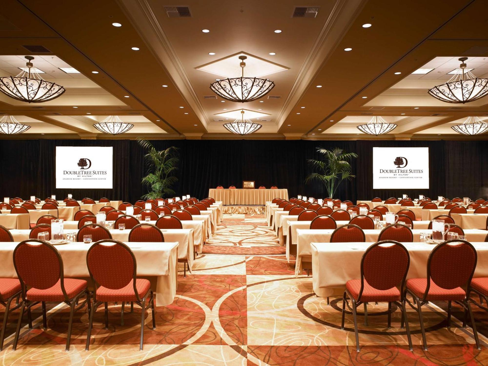Doubletree Suites By Hilton Anaheim Resort/Convention Center Buitenkant foto