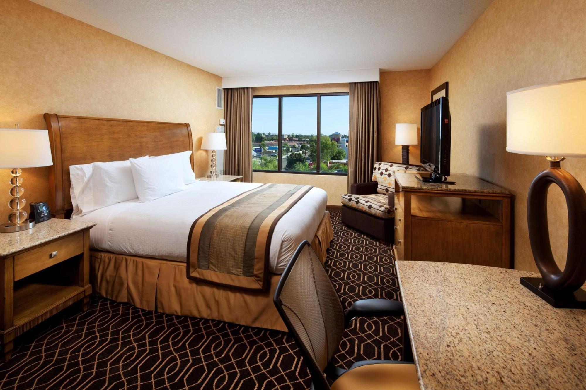 Doubletree Suites By Hilton Anaheim Resort/Convention Center Buitenkant foto