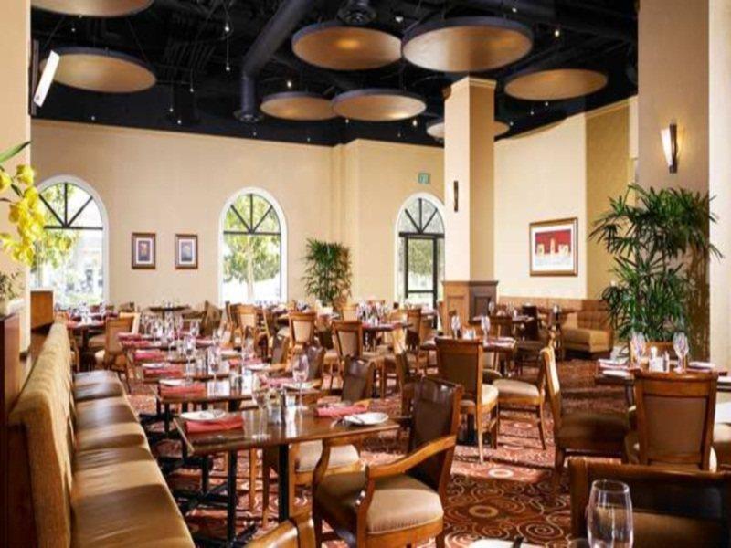 Doubletree Suites By Hilton Anaheim Resort/Convention Center Buitenkant foto